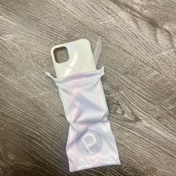 Loopy Case, iPhone 11/XR - Opal - Picture 6 of 6